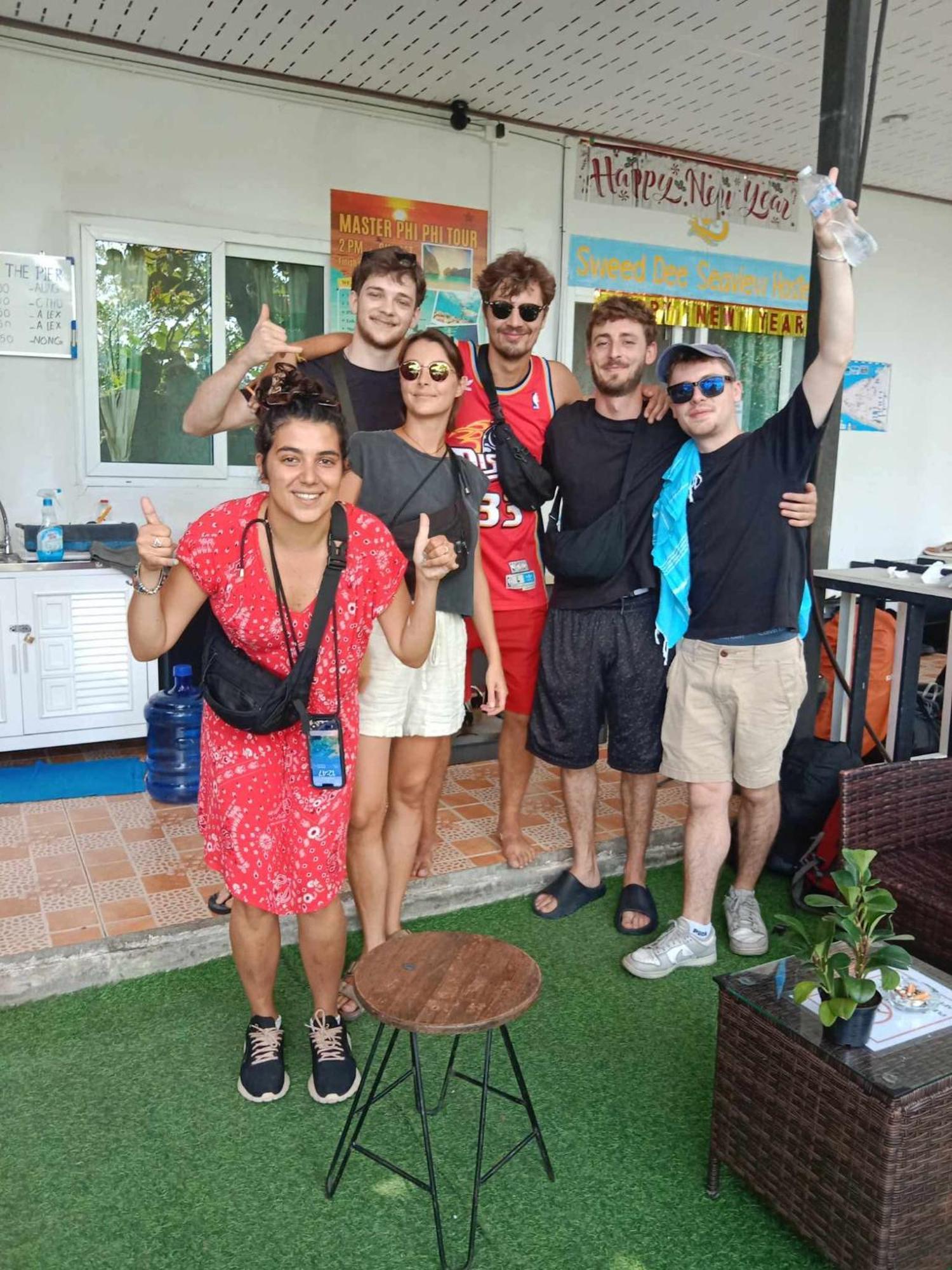 Sweed Dee Seaview Hostel جزيرة في في المظهر الخارجي الصورة